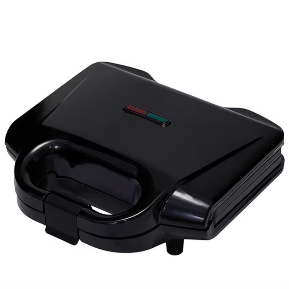 2-Slice Waffle Maker with Non-Stick Coating, Easy to Clean, 700W, Black,NEW